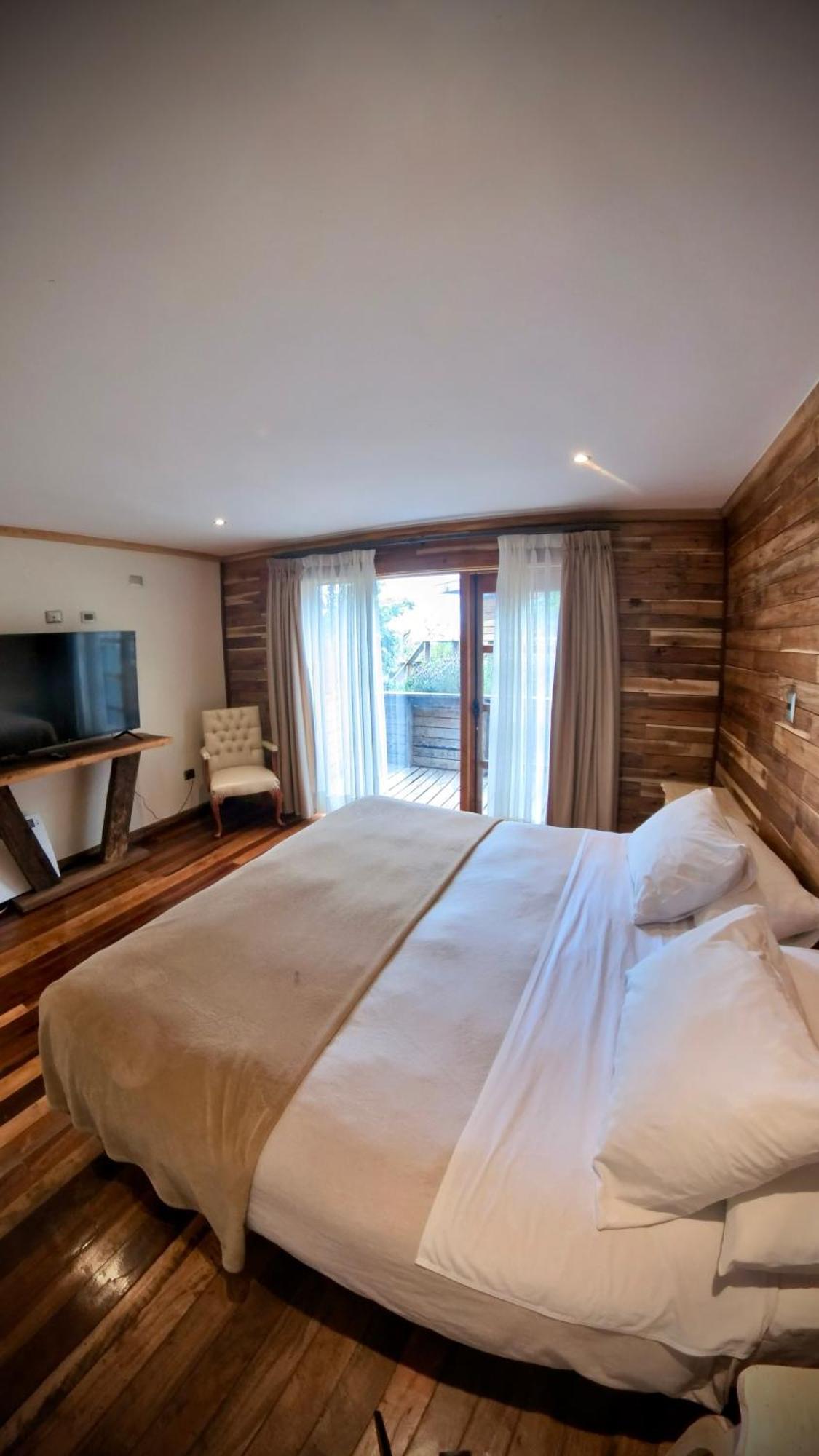 Hotel Agua Nativa Puerto Varas Extérieur photo
